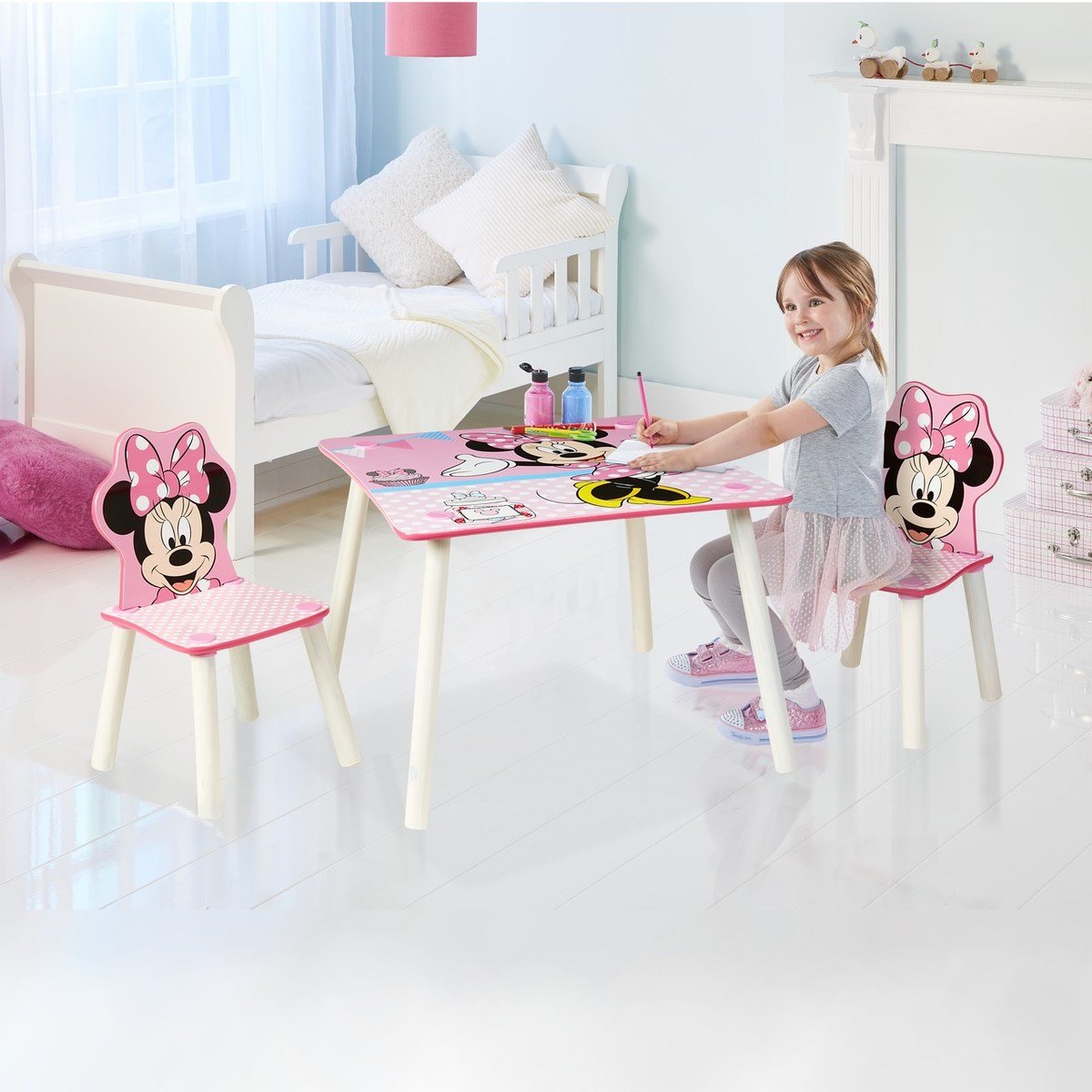 Minnie mouse desk and chair sale set