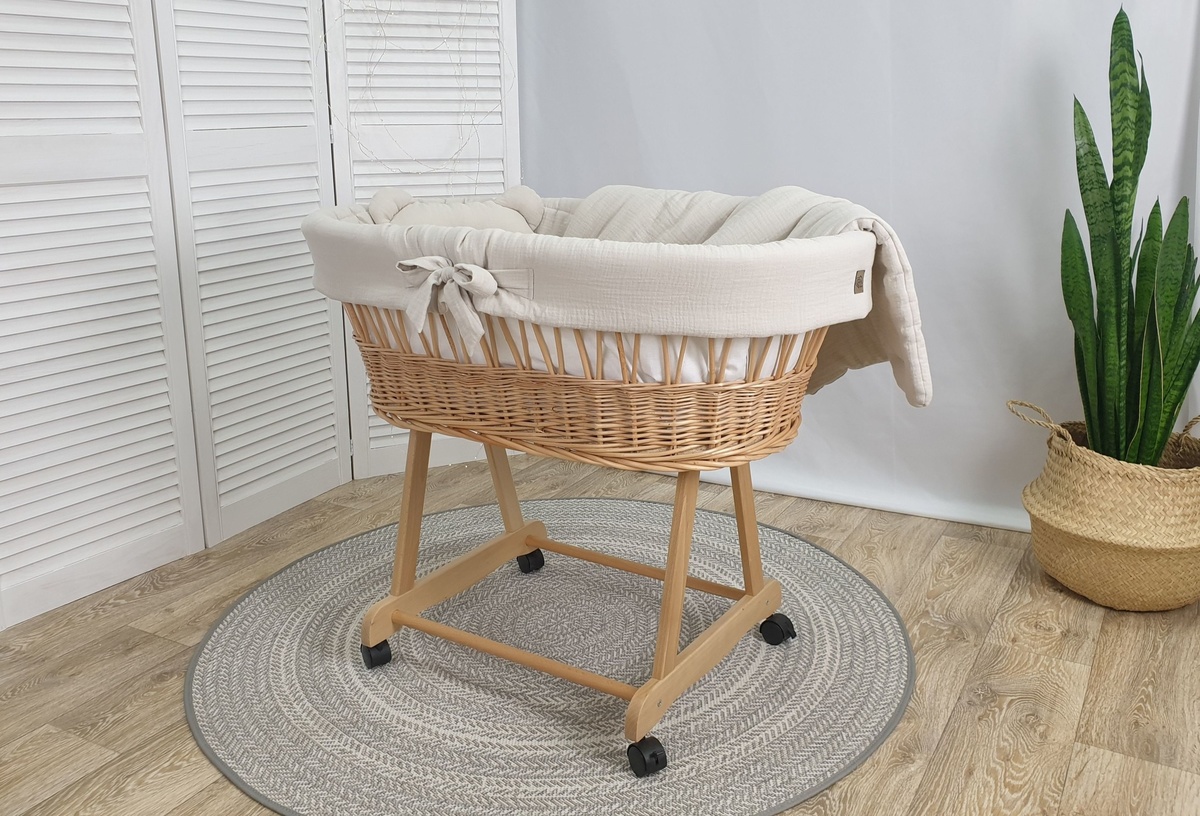 Wicker bed with equipment for a baby beige banaby.eu