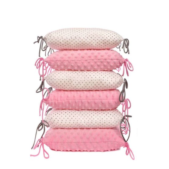 Cushioned bed padding - pink and white