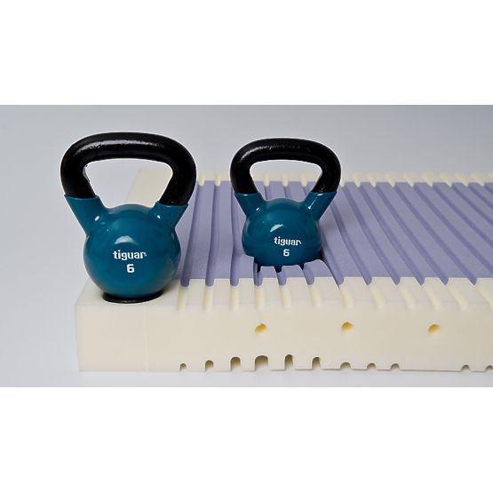 ASEPTIC Crib Mattress with Antibacterial Foam: Size - 140x70