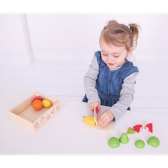 Bigjigs Toys Cutting fruit in a box