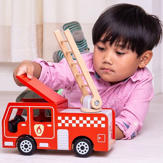 Bigjigs Toys Wooden Fire Engine