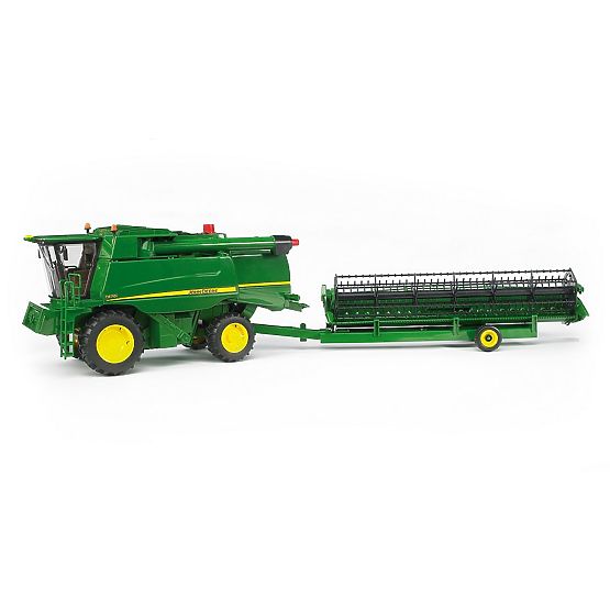 Bruder Combine Harvester JOHN DEERE T670i
