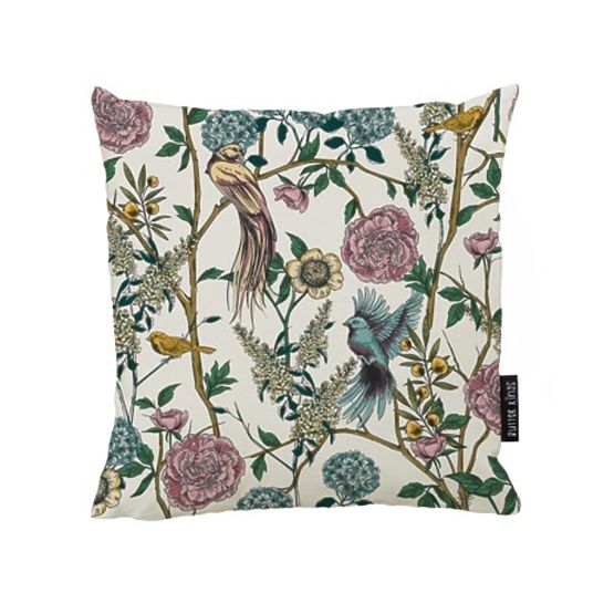 Butter Kings Pillow Flowers