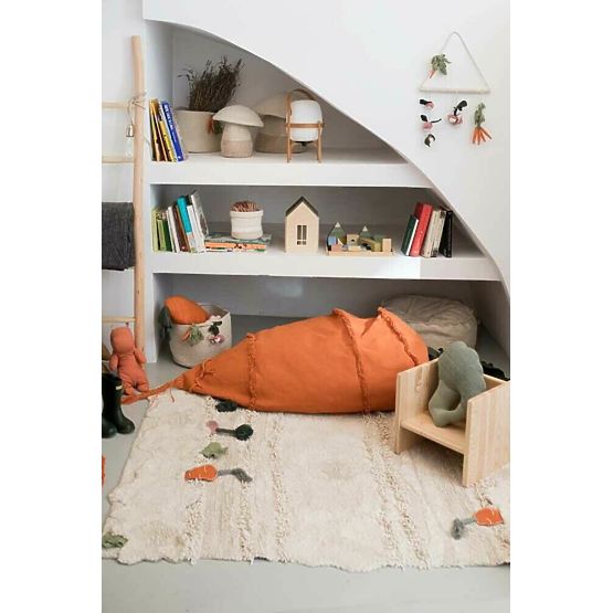 Carrot bean bag - Lorena Canals