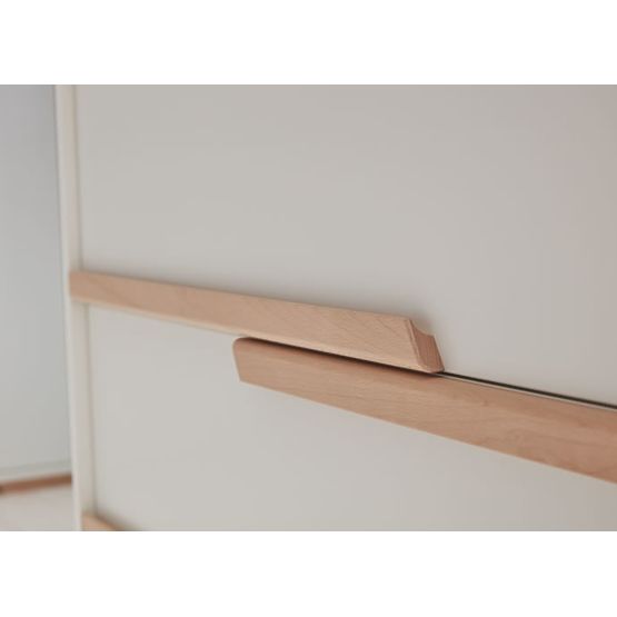 Chest of Drawers Snap