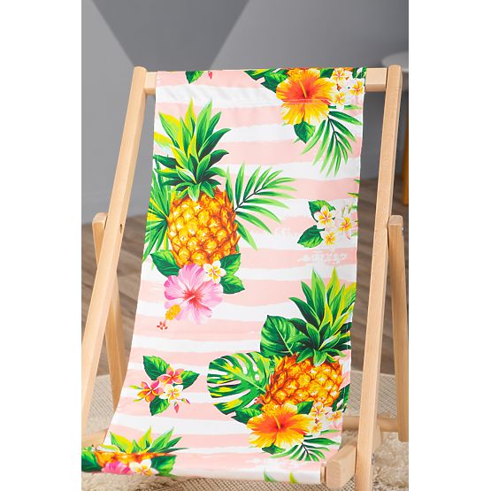 Pineapple beach chair