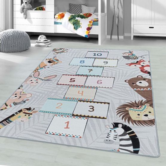 Children's carpet - Jumping shot