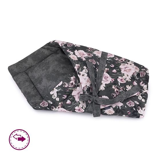 Children wrap Night flowers
