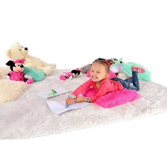 Crème Children's Plush Rug