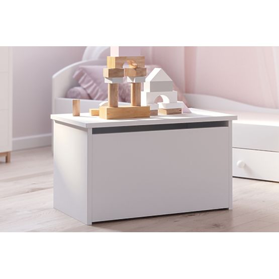 Daria White Toy Chest