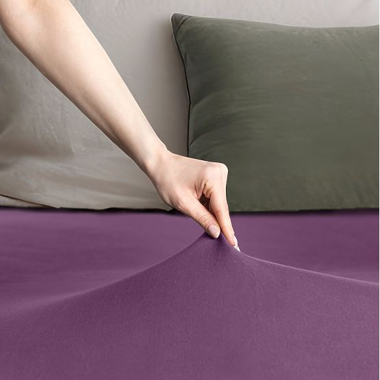 Fitted Sheet AMBER Color Purple Classic Style Material Jersey 80-90x200 DecoKing