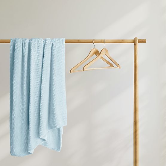 HENRY Blanket Blue Color with Jacquard Embossing Modern Style 170x210