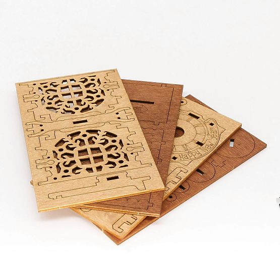 iDventure 3D Wooden Puzzle Happy New Year