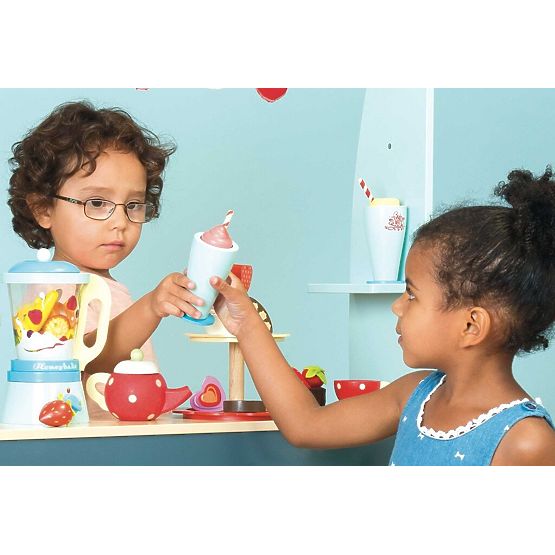 Le Toy Van Cocktail Set with Fruit