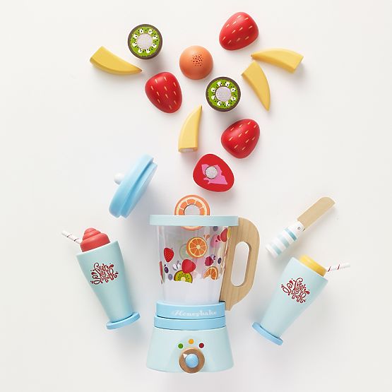 Le Toy Van Cocktail Set with Fruit