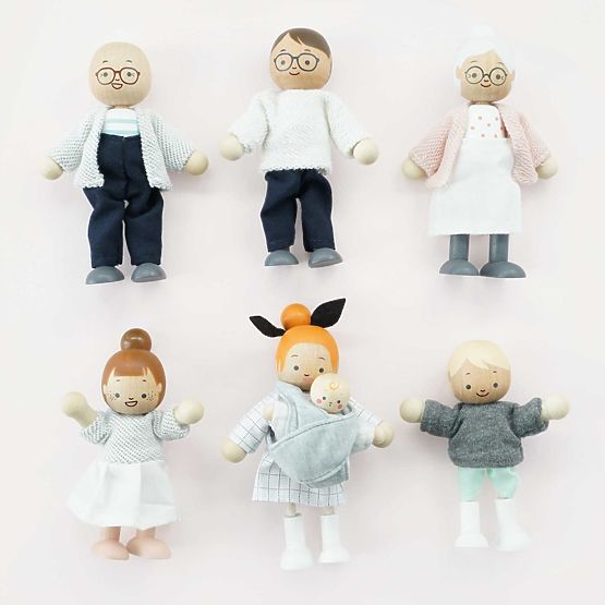 Le Toy Van Figures My Family