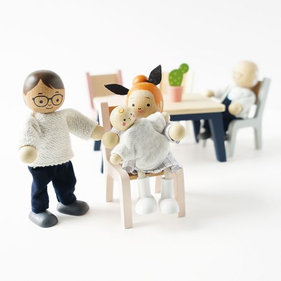 Le Toy Van Figures My Family