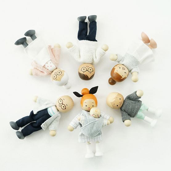 Le Toy Van Figures My Family