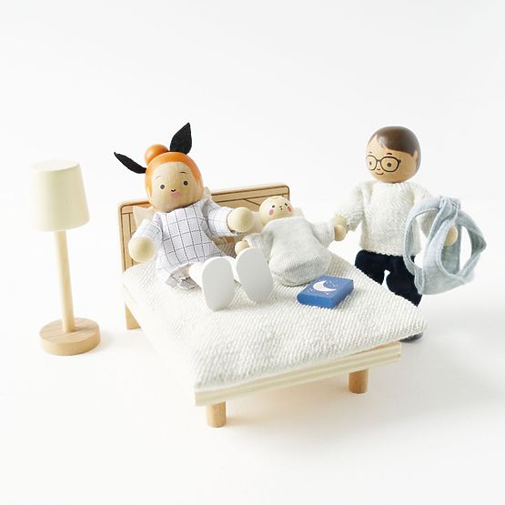 Le Toy Van Figures My Family