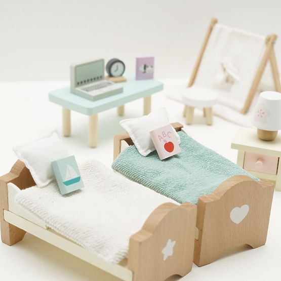 Le Toy Van Furniture Daisylane children's room