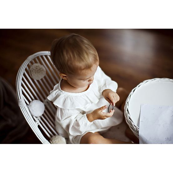 LILU Round Wicker Table