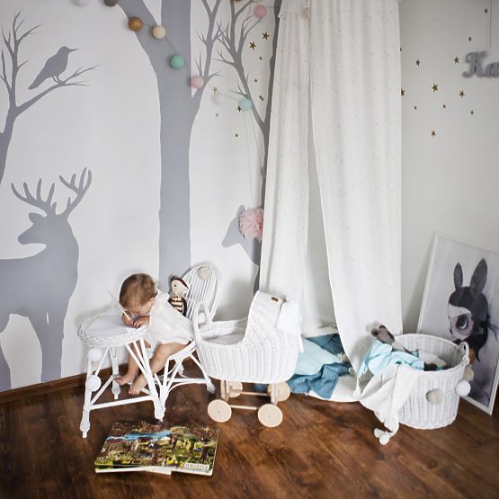 LILU Round Wicker Table