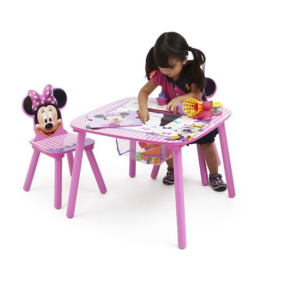 Minnie Mouse Children's Table with Chairs