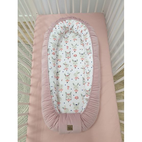 Nest for a baby - Rabbit
