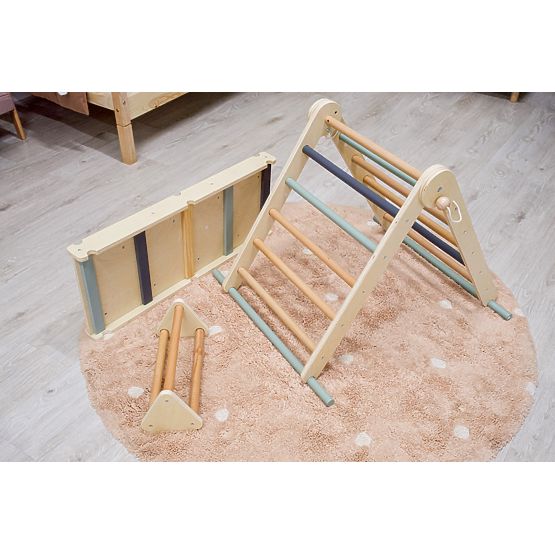 Pikler Triangle Laura