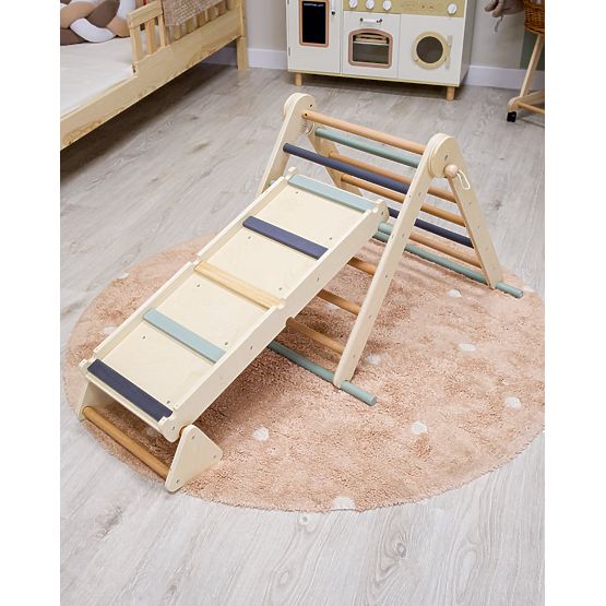 Pikler Triangle Laura