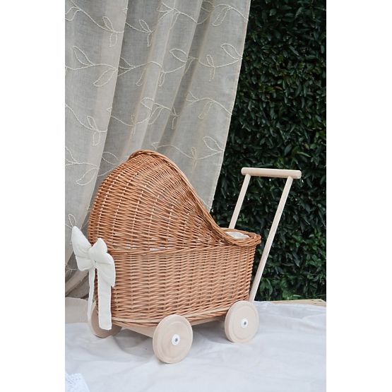 Wicker pram for dolls - natural