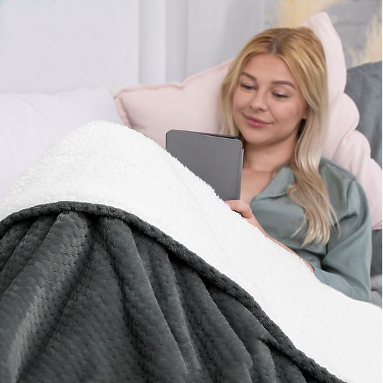 SHLEEPY Blanket in Graphite Color Jacquard Embossed Classic Style 170x210