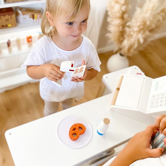 small foot Cash Register Fresh