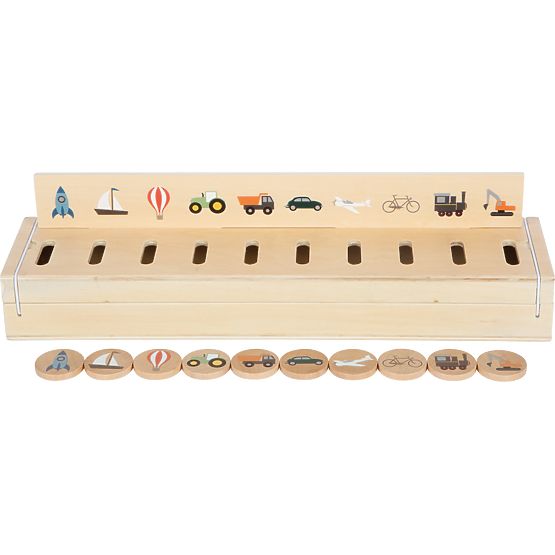 small foot Picture Sorting Puzzle