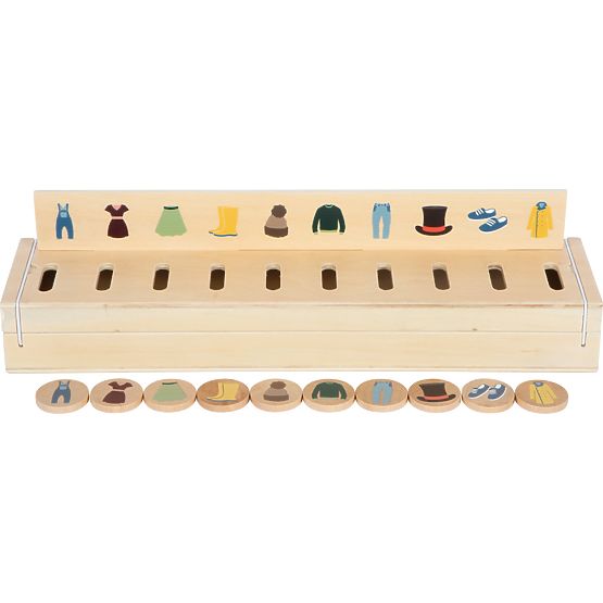 small foot Picture Sorting Puzzle