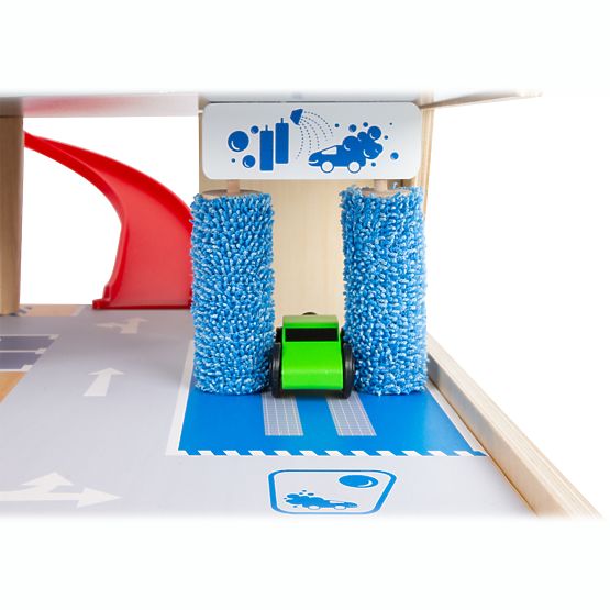 small foot Premium Parking Garage