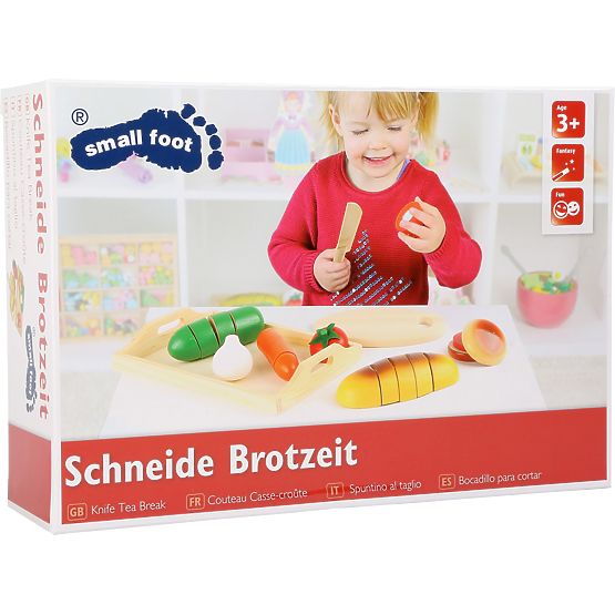 small foot Wooden Cutting Snack Set