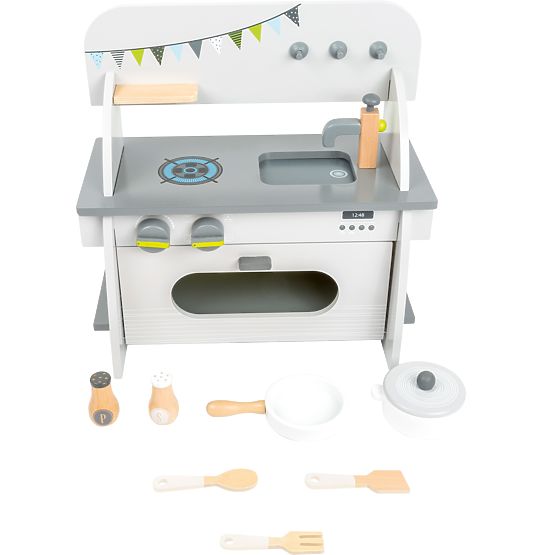 small foot Wooden Kitchen Compact