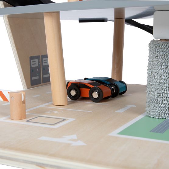 small foot Wooden Racing Garage