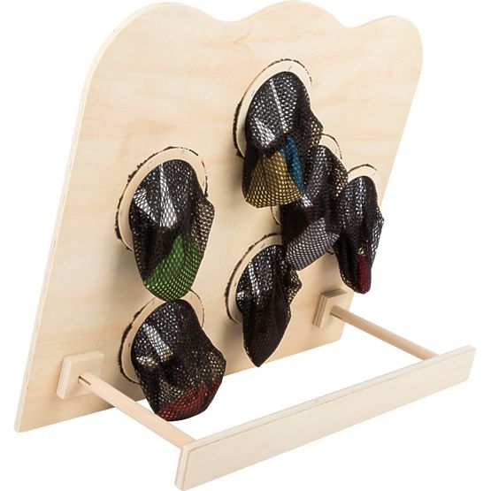 Small Foot Wooden toss game Africa
