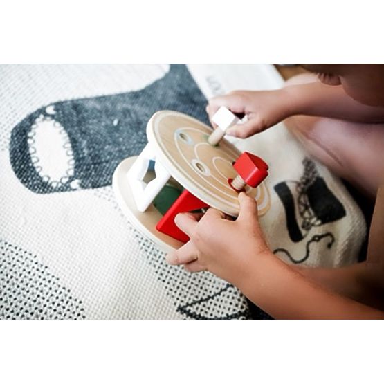 Snail with Sorting Box on a String Montessori