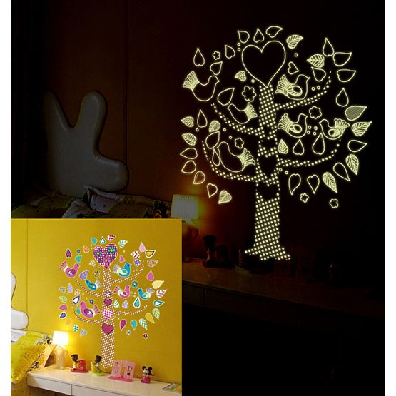 Sticker shining tree
