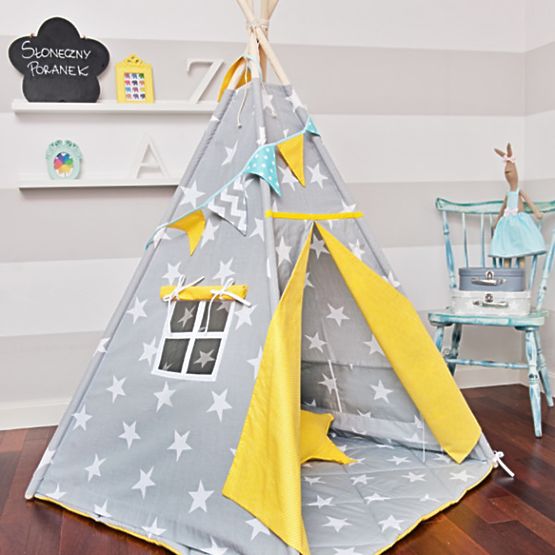 Teepee Sunny morning