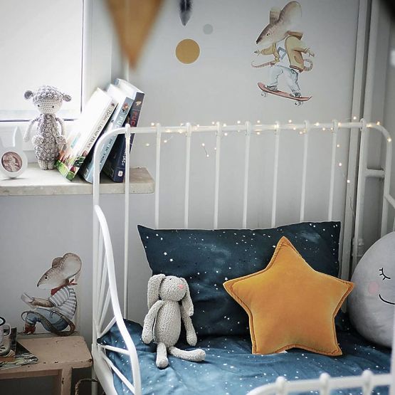 Wall decoration DEKORNIK Little Mouse Street