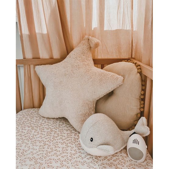 Whale with heartbeat FLOW - cream