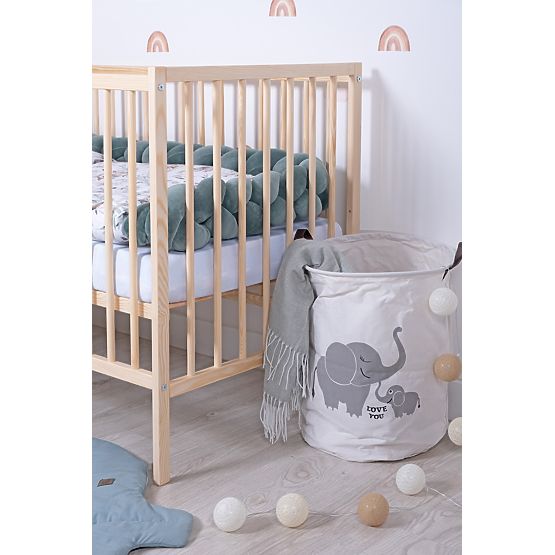 Wooden Crib Standard