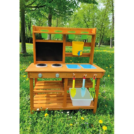 Wooden Garden Kitchen