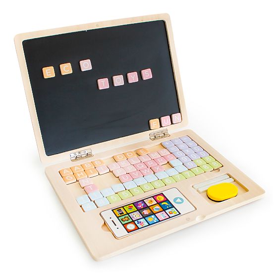 Wooden magnetic notebook
