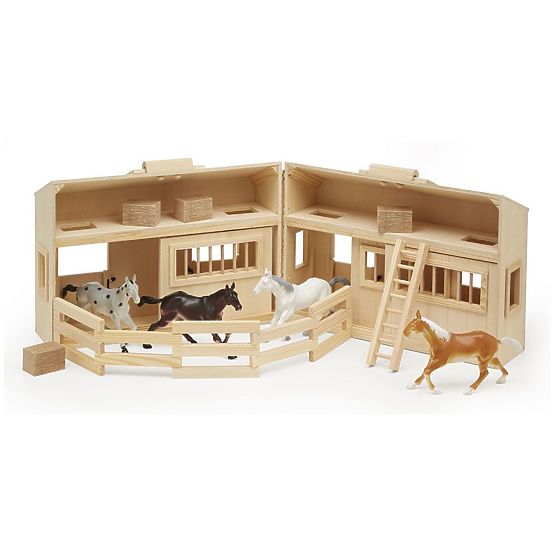 Wooden stable with paddock - 4 horses